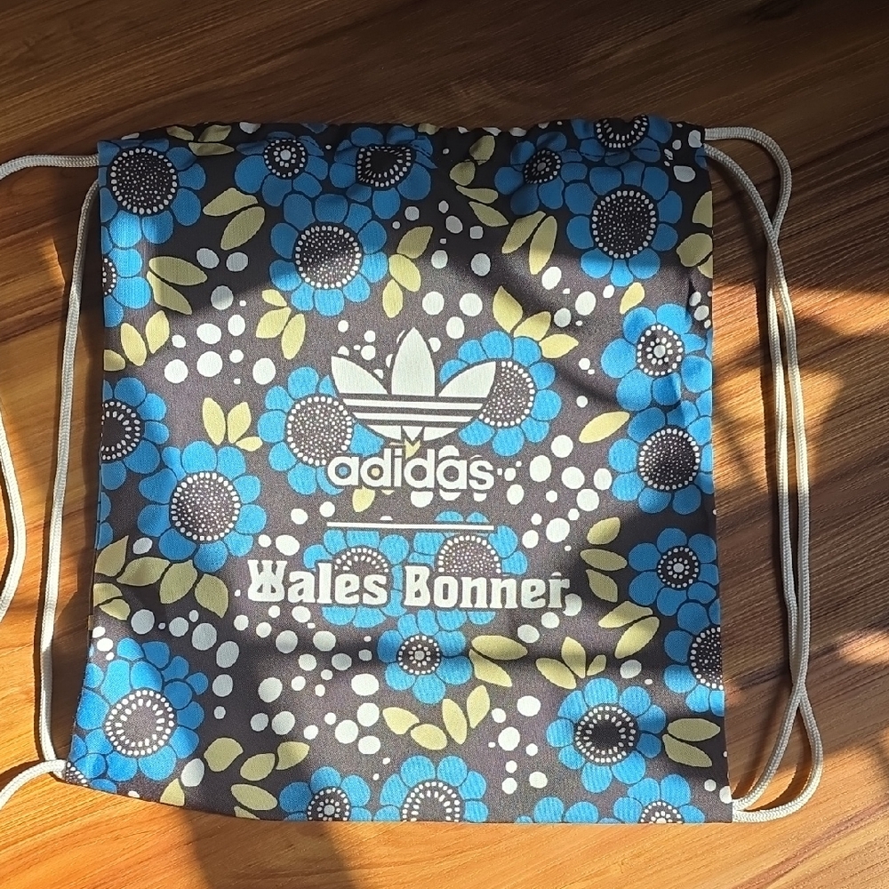 adidas Floral Drawstring Bag - Blue/Black